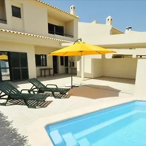 House Casa de Férias