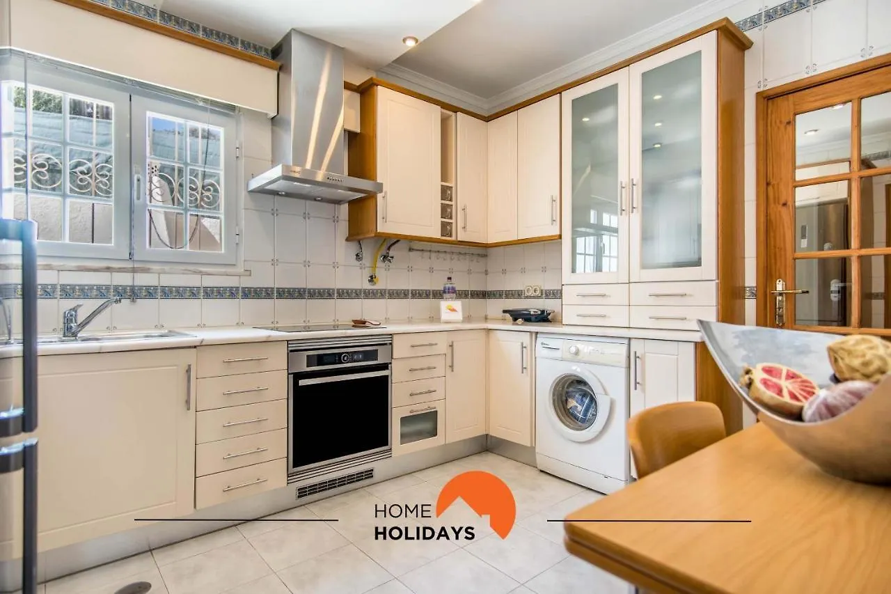 #128 Number 10 Villa By Home Holidays Albufeira